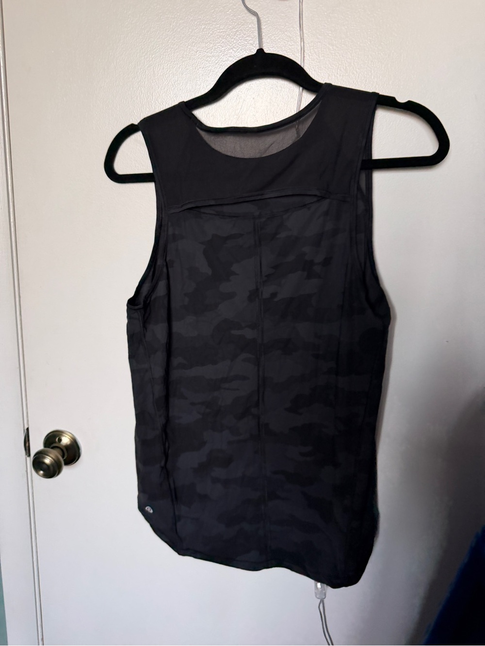 Lululemon Sculpt Tank - Picture 4 of 5